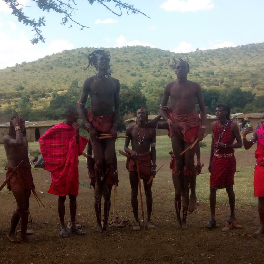 Готель Leruk Maasai Mara Camp Sekenani Екстер'єр фото